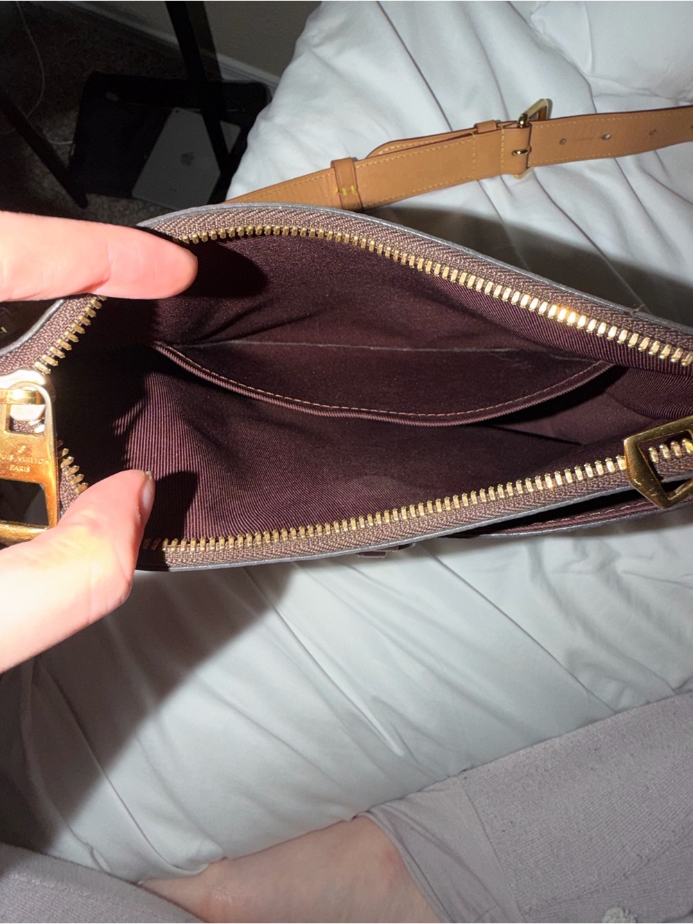 Louis Vuitton Monogram Shoulder Bag in Brown and Tan with Gold Hardware - Picture 2 of 10